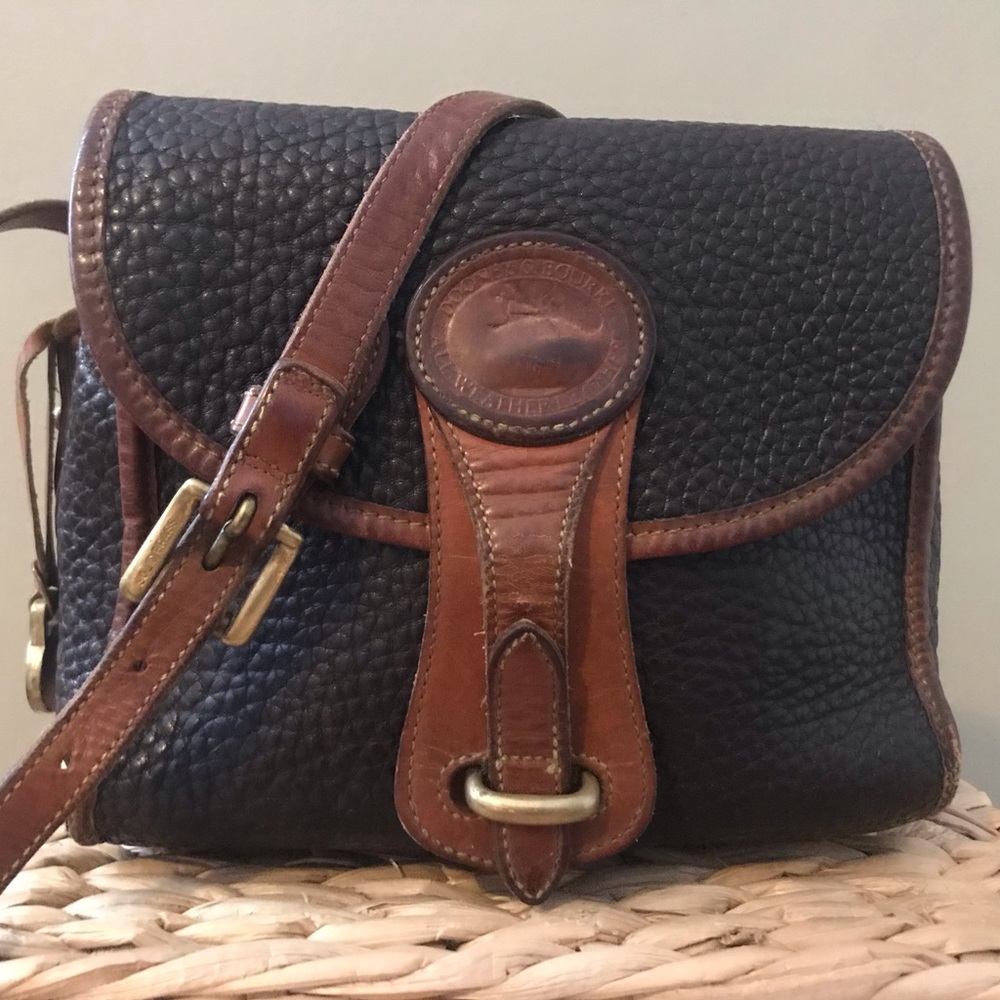 VINTAGE Dooney & Bourke All-Weather Leather Bag